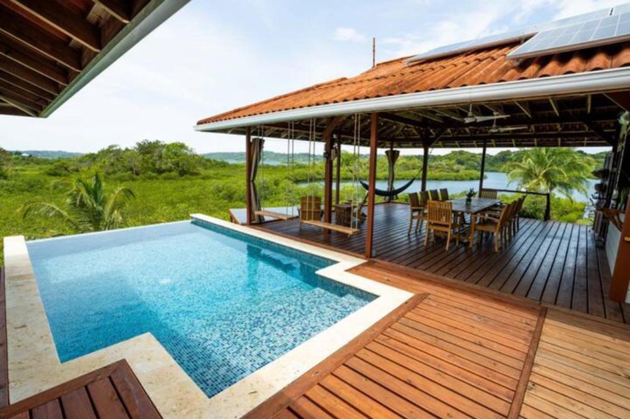 Casa Marlin Bed and Breakfast Bocas del Toro Buitenkant foto