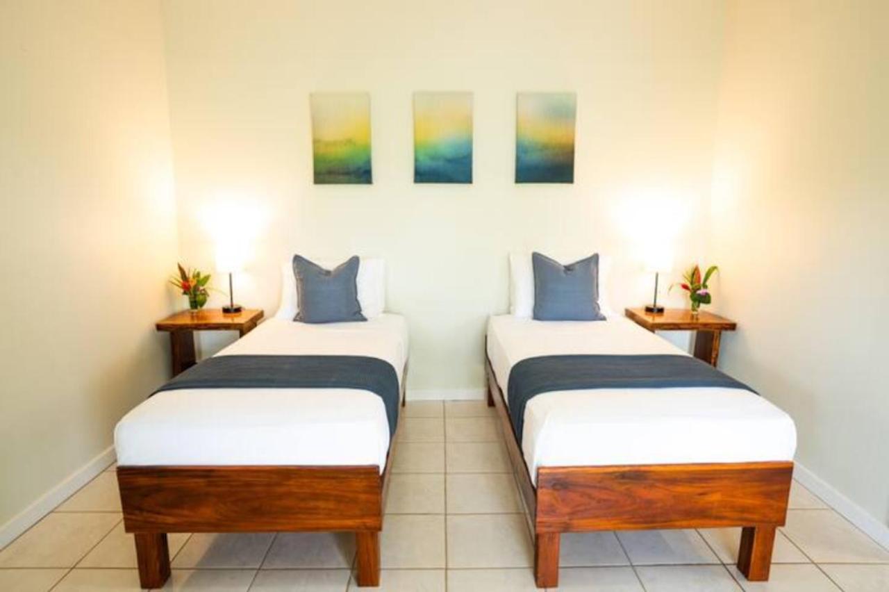 Casa Marlin Bed and Breakfast Bocas del Toro Buitenkant foto